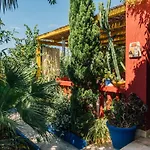 Tropica, Total Privacy, Tropical Garden And Private Pool فيلة