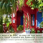 Tropica, Total Privacy, Tropical Garden And Private Pool فيلة