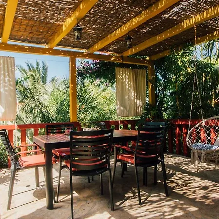 Villa Tropica, Total Privacy, Tropical Garden And Private Pool