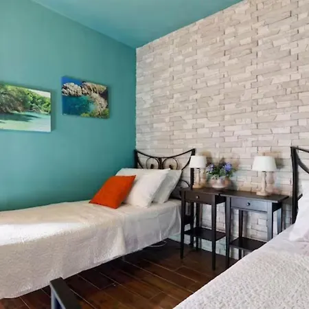 Tropica, Total Privacy, Tropical Garden And Private Pool Villa *