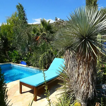 Tropica, Total Privacy, Tropical Garden And Private Pool Villa Kastela