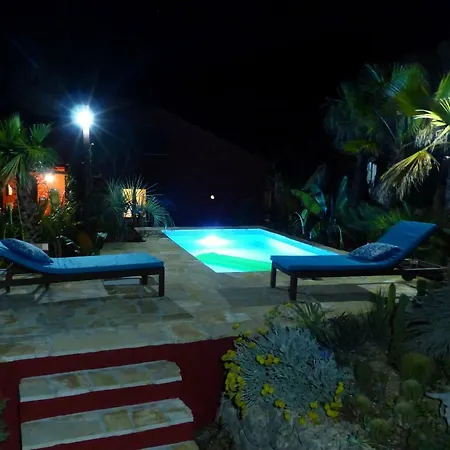 Tropica, Total Privacy, Tropical Garden And Private Pool * Kastela