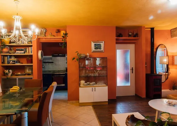 Villa Tropica, Total Privacy, Tropical Garden And Private Pool *