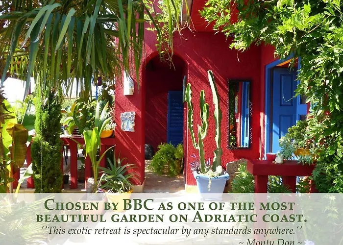 Tropica, Total Privacy, Tropical Garden And Private Pool Villa